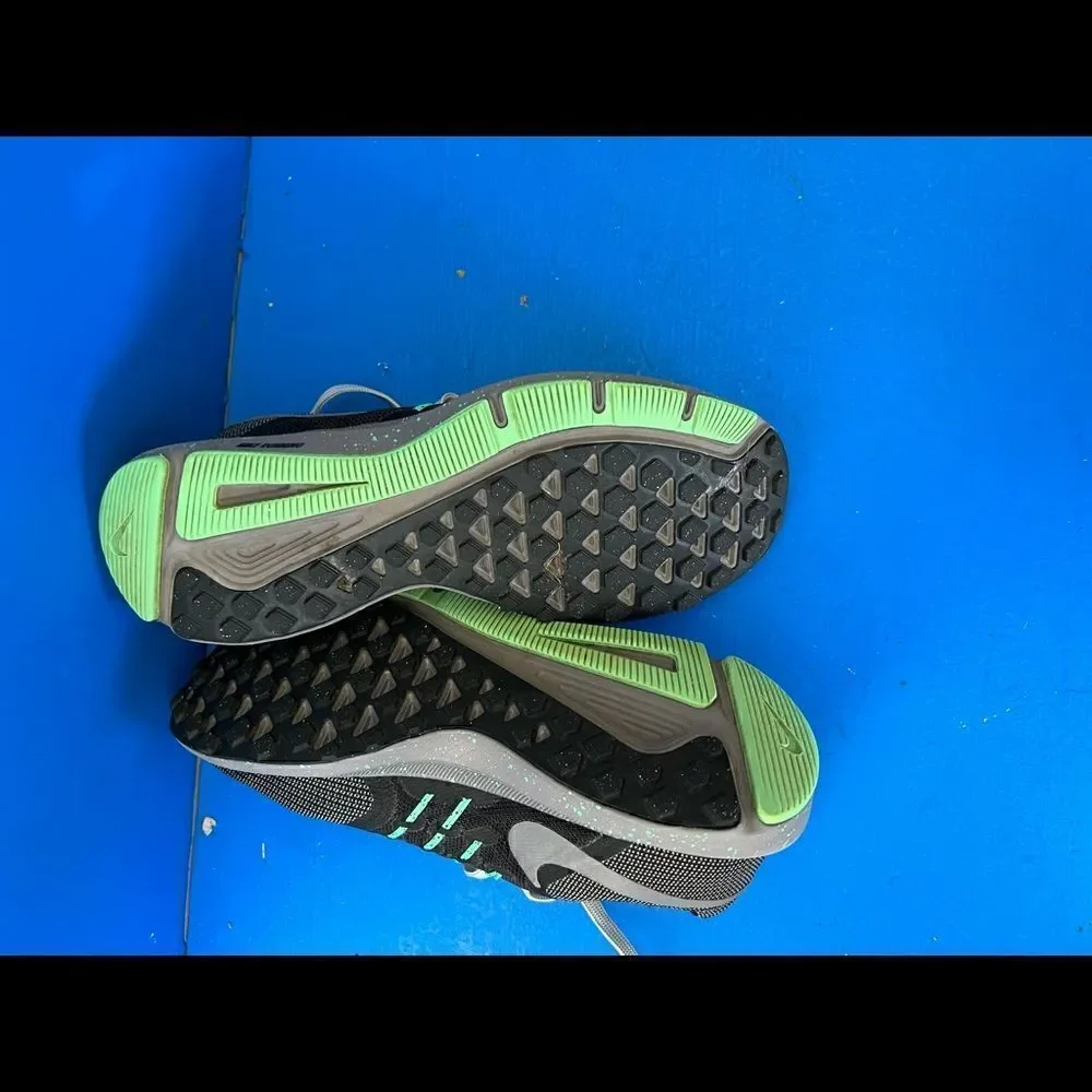 Nike Run Swift SE (AR1904-001) Black/Green Glow Women’s Running Shoes Size 9.5
